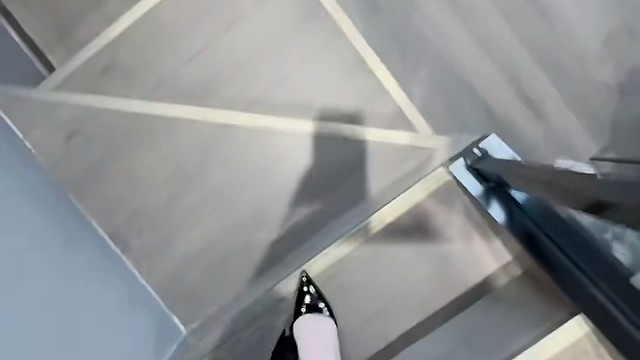 犹豫只会败北，爱我永不后悔