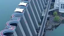 安徽佛子岭大坝，历经两年十个月建成，是中国自主建设的第一座钢混连拱坝！
