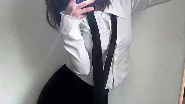 好无聊来我直播间吧