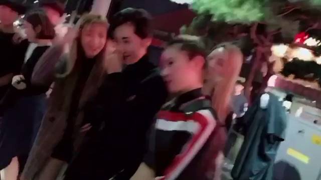 迷迷糊糊发第一个视频
游戏视频回头慢慢挑