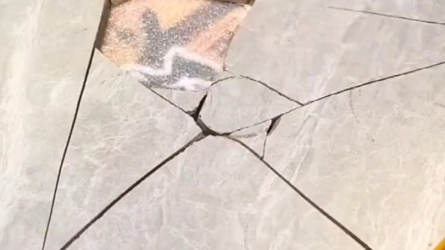 贴好砖漏水怎么办，看过来，为您推荐这款补漏神器！