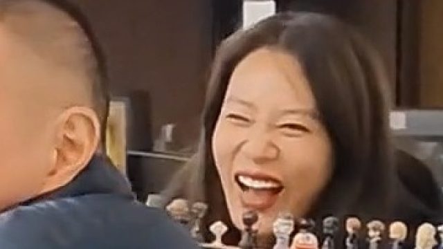 快来个人把她带走吧！