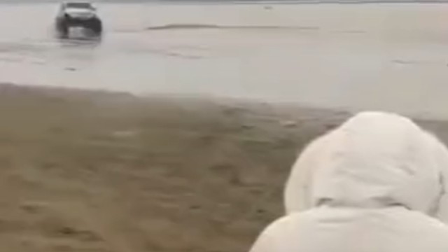 跟泡沫做的一样