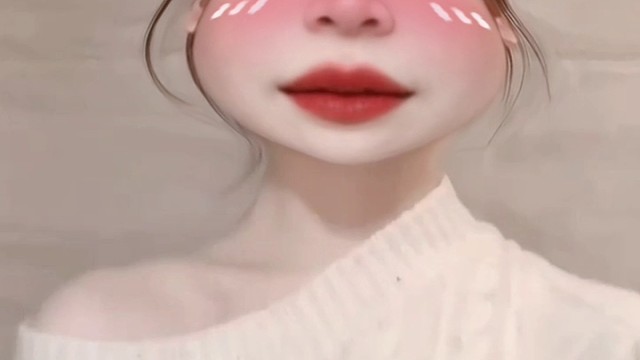 浓眉大眼小嘴唇