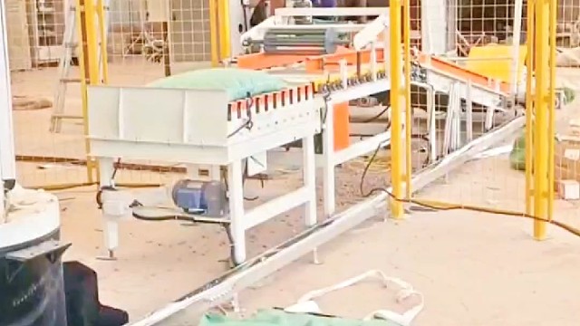 立柱码垛机饲料码垛