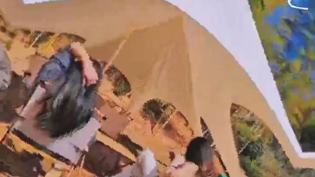 周末和朋友一起到户外露营围炉煮茶