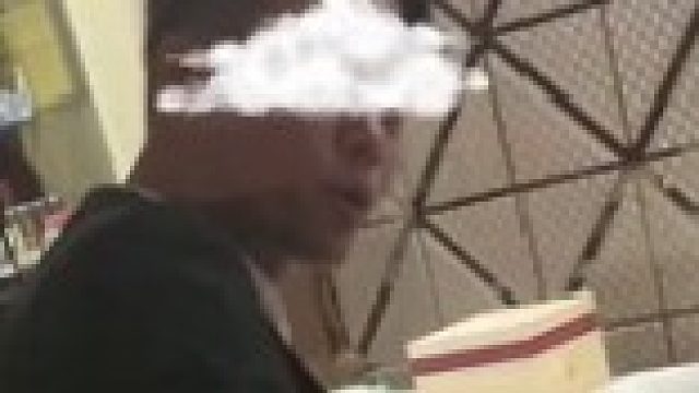 代驾将男子送至目的地，男子拒不付款