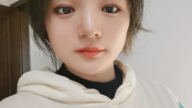 四月九号再见哦妞妞后天要回家啦，有可能会播户外吖