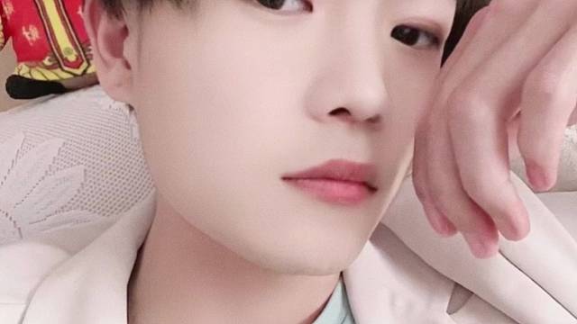 什么话、谁化妆了不是大宝贝#提到了你