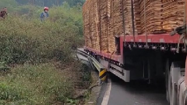 你永远不知道货主嘴里说的那辆车有多大。