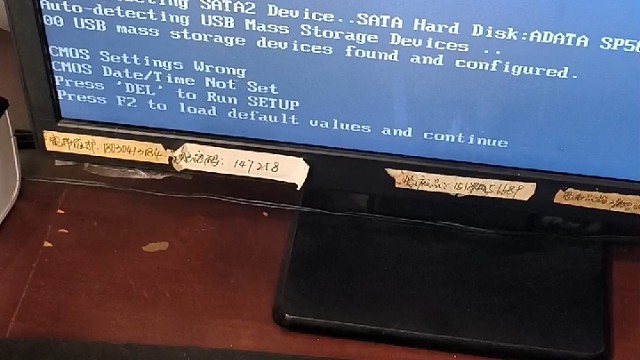 电脑开机屏幕全是英文，电脑不能开机，进不了系统，黑屏英文#电脑维修#电脑不开机#进不了系统