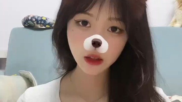 用这个很火的音乐跟个风