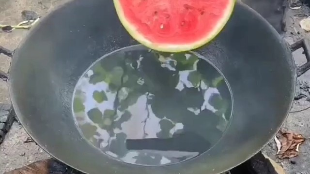 西瓜味的爆米花[嘻嘻]