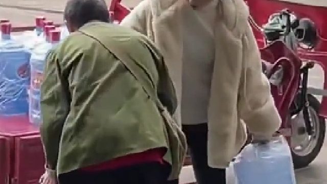 女大学生的日常：女友力十足！