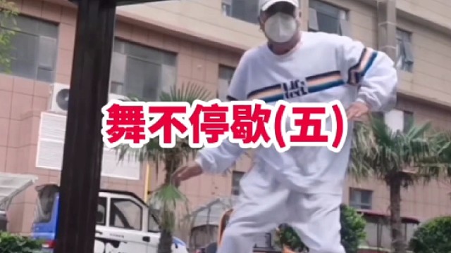 看狗子崇拜我的眼神