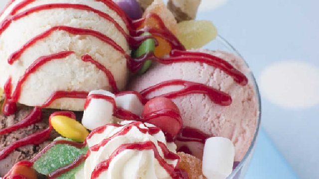 感谢寒生老板的1776枚冰激凌外加两枚音你而动哇哈哈哈音乐停一下仔吃个饭