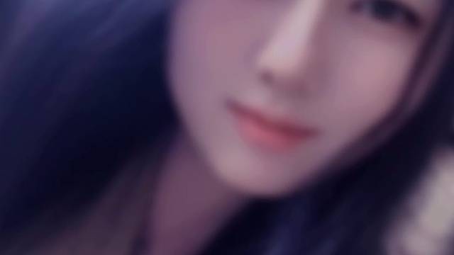 时间是最好的过滤器，过滤掉不属于你的人。