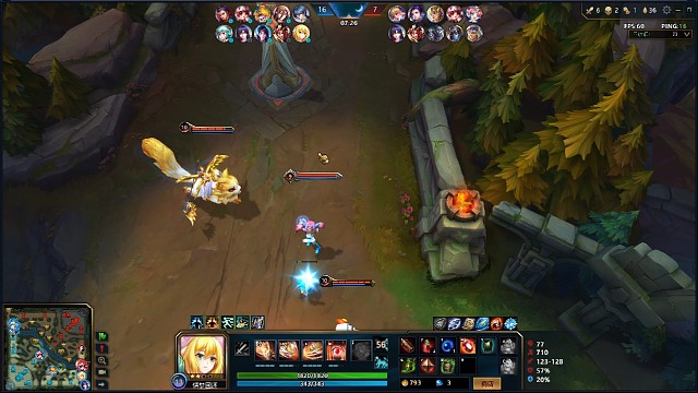 在后面看也得挨我一脚（边路红红）