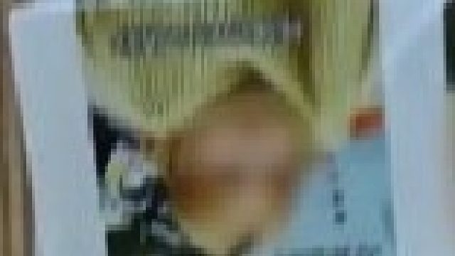 女生厕所遇代yun广告用贴纸遮盖，多人纷纷晒出相同经历