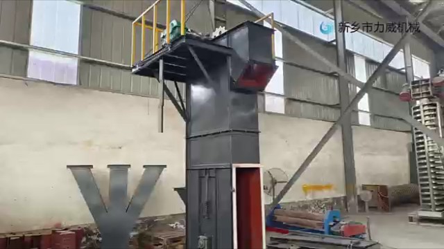铁尾矿颗粒用铁斗完成40米高送料斗式提升机
