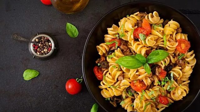 感谢小朴老板的三枚大火锅喔哈哈哈三倍开饭三倍幸福哦吼