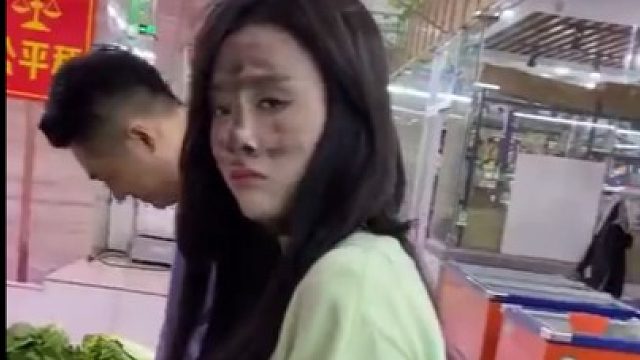 当我整蛊老婆时，想知道女人的颜值和智商是不是成正比？