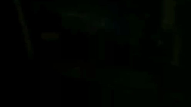 “人该有多失望，才会选择闭口不言，原来情绪到点了，真的可以沉默一句话都不想说，一瞬间，就没有了所有的