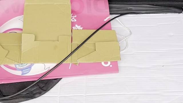 海豚外放电功能如何使用，露营铺助功能，露营神器