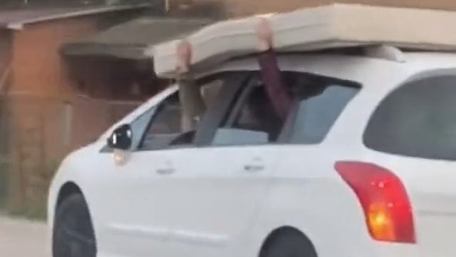 网友：叫别人运50，自己人请吃饭600！