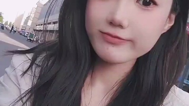 小瑞出去溜达溜达