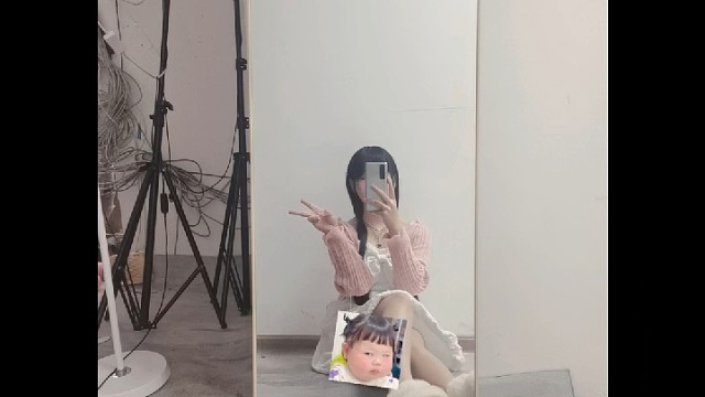 讨厌那种我不主动就谈了的关系。