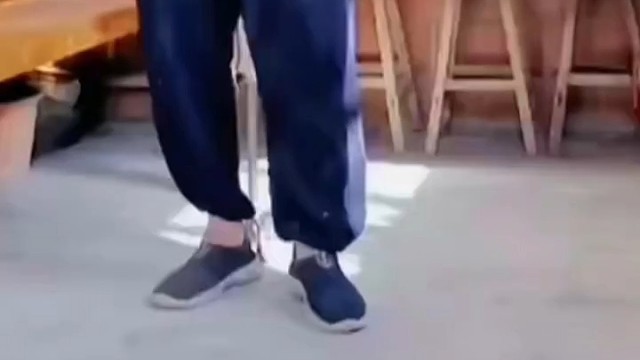 运动神经元在世界是一大难题，目前没有可以根治的方法或是特效药物。虽然不能完全治愈，但是可以通过“驱风