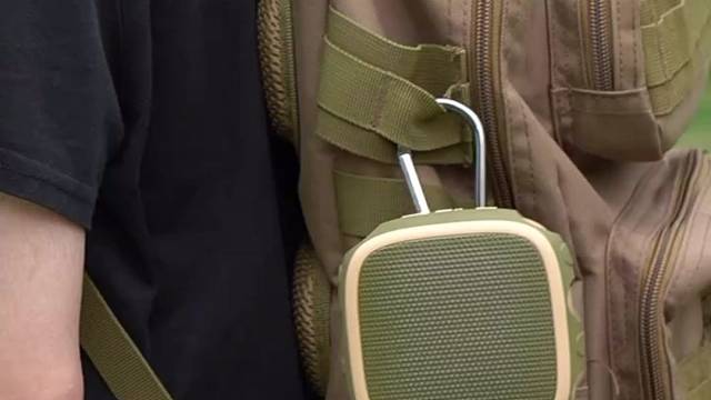 户外露营蓝牙音箱