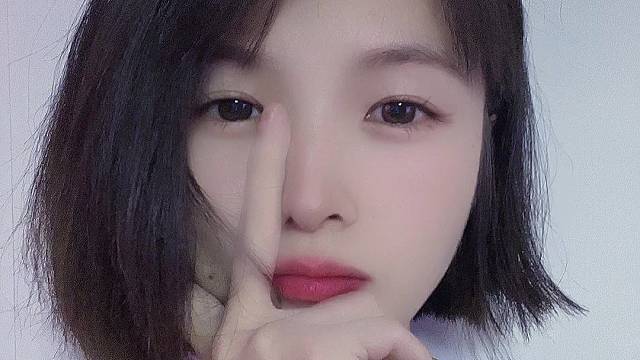 真的很无趣也没有人给我卡个三级牌子