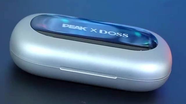 她和妈妈得一人一个