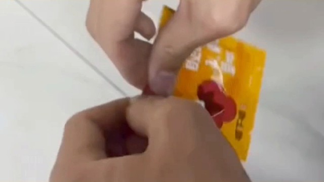 手抖怎么回事？