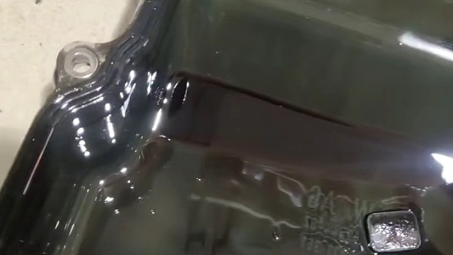 大众朗行更换变速箱油更换滤网合高性能全合成机油和三滤合火炬依金火花塞进行中感谢哥们信任与支持