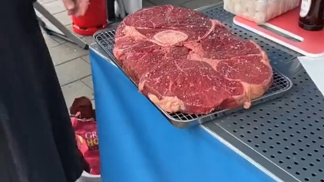 原来真的有这块肉，我以前亲眼看到三兄弟为了这块肉决裂