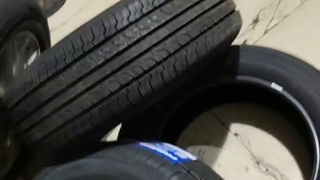 马自达昂克赛拉更换佳安四季轮胎205/60R16四条进行中感谢哥们信任与支持