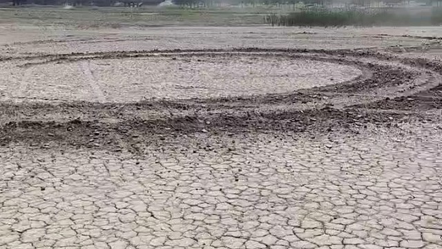 闲的无聊潮白河画圈