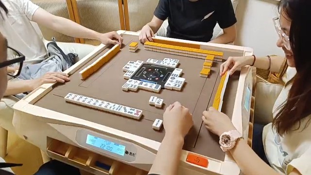 立直一发dddddd,进击的虎子