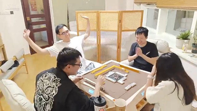 苦露西!狗教练本场唯一立直被强制断法