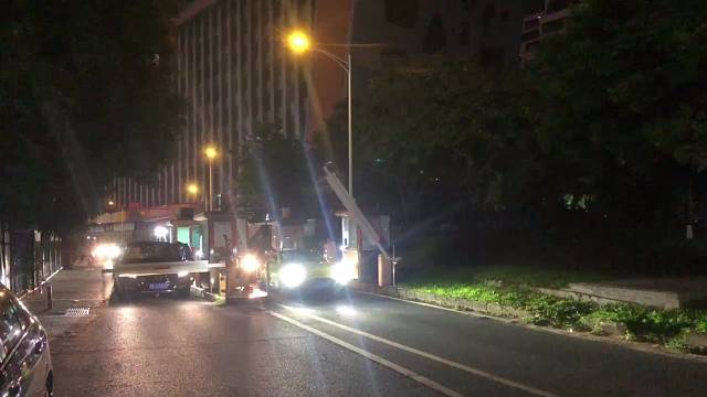 有幸遇见集梦格子九，还上电视了，和集梦格子九握手了，实在是太开心了，周一和同学吹爆！