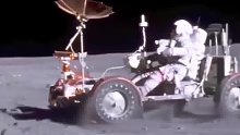 阿波罗15号登月宇航员驾车视频4K修复，你们觉得这事是真的吗？