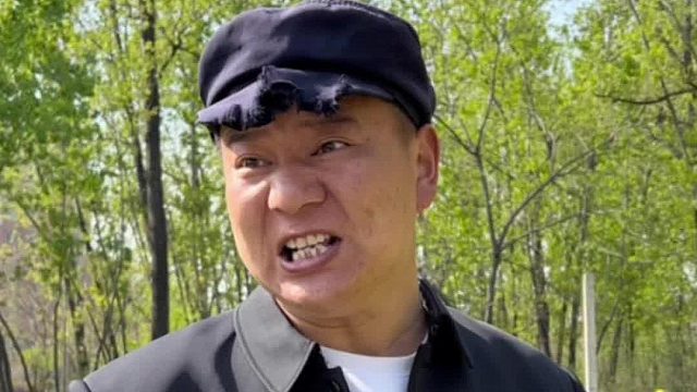 夫妻之间要再难不发火再苦不抱怨