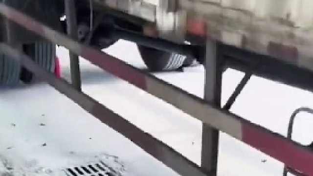 这操作也是服了