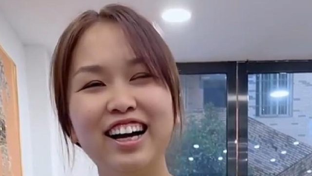 动物园就不去了走我带你去看外星人