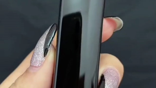 明媚饱满的蓝调红来喽