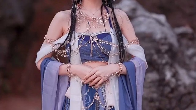 如花美眷，韶华舞流年