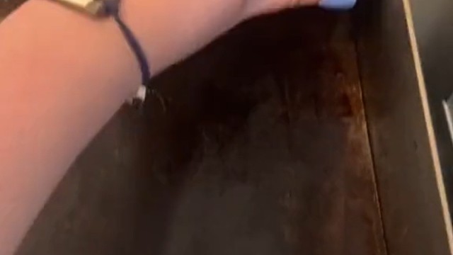 解压时刻：洗铁板